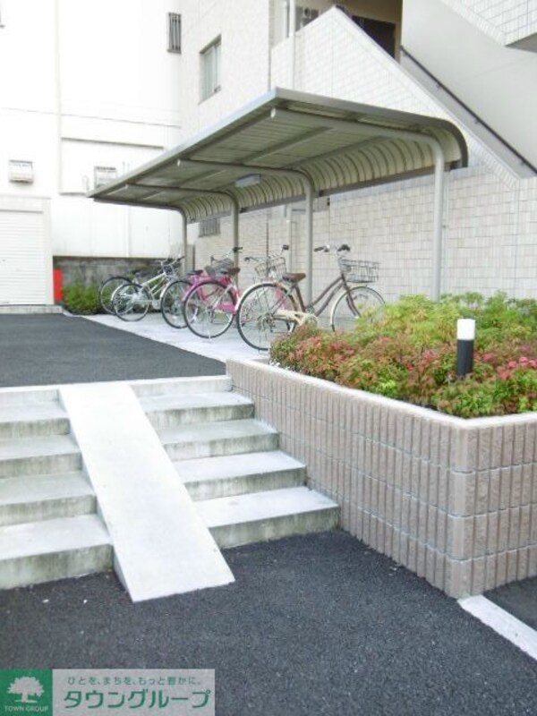 エントランス(★お部屋探しは、タウンハウジング多摩センター店へ★)