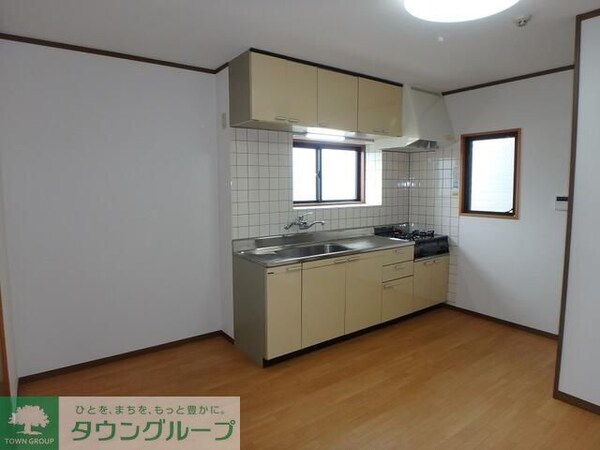 キッチン(★お部屋探しは株式会社タウンハウジング東京まで★)
