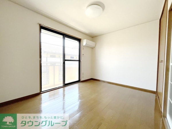 リビング・居室(★お部屋探しは株式会社タウンハウジング東京まで★)