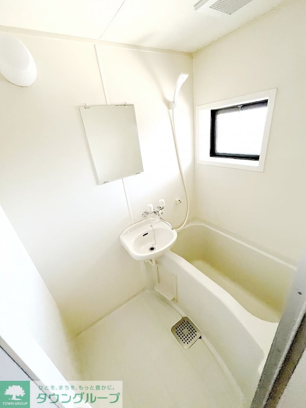 バス／シャワールーム等(★お部屋探しは株式会社タウンハウジング東京まで★)