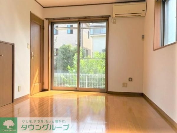 リビング・居室(★お部屋探しは株式会社タウンハウジング東京まで★)