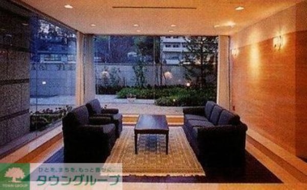 エントランス(★お問い合わせはタウンハウジング町田店まで★)