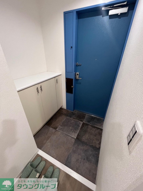 玄関(★お部屋探しは株式会社タウンハウジング東京まで★)