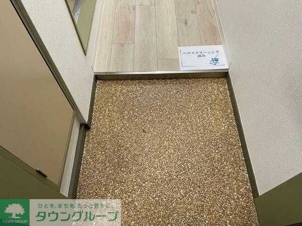 玄関(★お問い合わせはタウンハウジングまで★)
