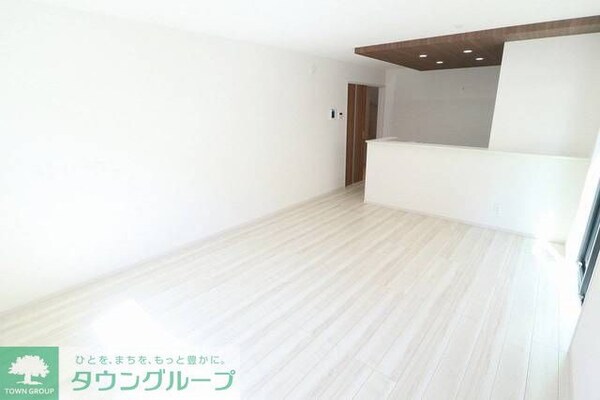 リビング・居室(★お部屋探しは株式会社タウンハウジング東京まで★)