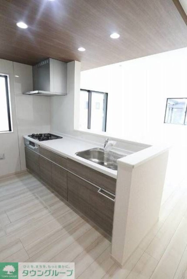 キッチン(★お部屋探しは株式会社タウンハウジング東京まで★)