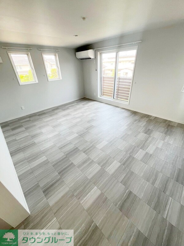 リビング・居室(★お部屋探しは株式会社タウンハウジング東京まで★)