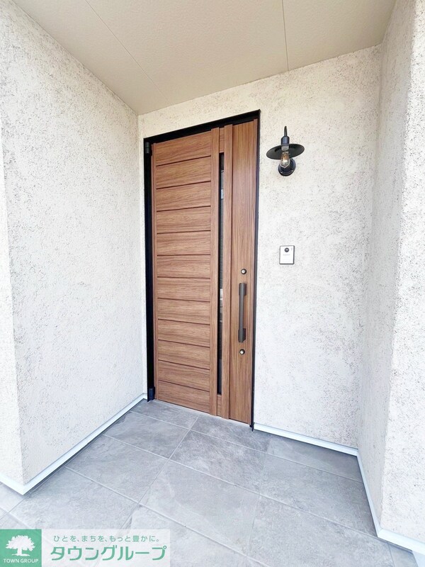 玄関(★お部屋探しは株式会社タウンハウジング東京まで★)