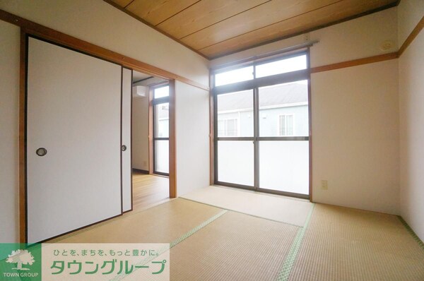 寝室(★タウンハウジング鷺沼店まで→ＴＥＬ0448706656★)