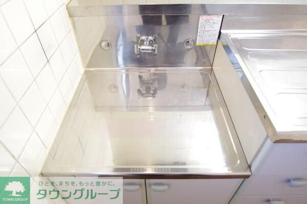 キッチン(★2口コンロが置けるスペースがあります★)