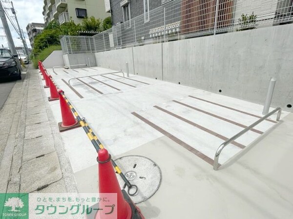 駐車場(駐車場)