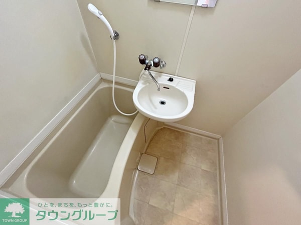 バス／シャワールーム等(※別部屋参考写真です)