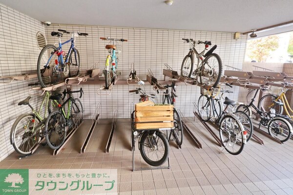 駐車場(駐車場)