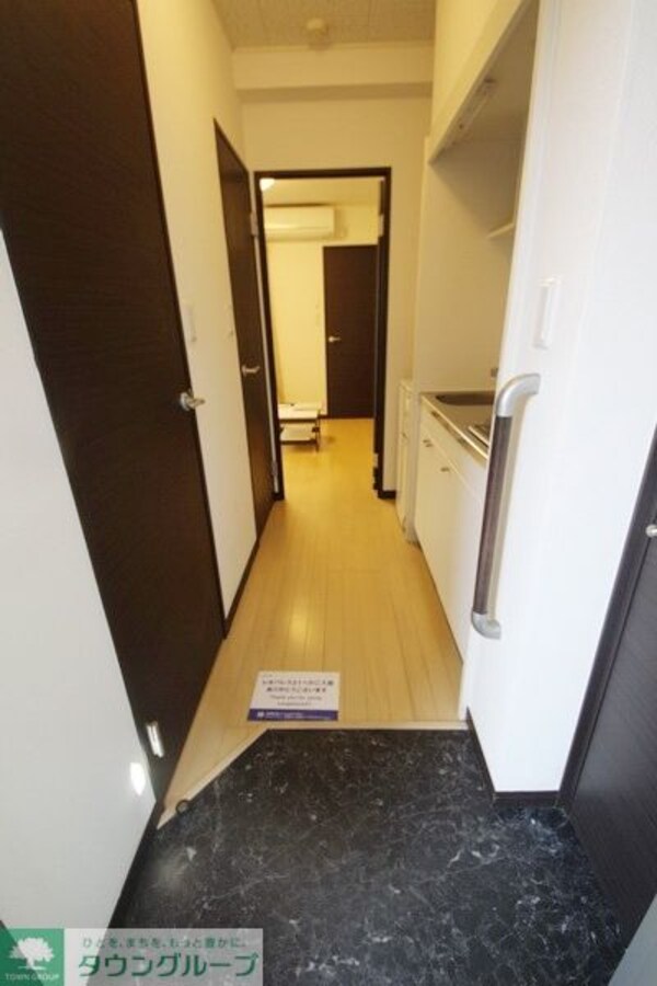 玄関(同シリーズ)