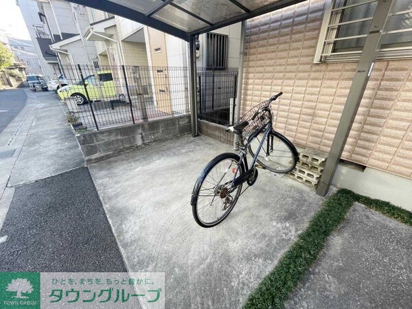 駐車場(駐車場)