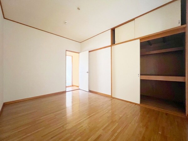 寝室
