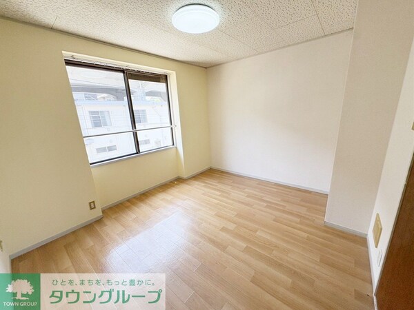 子供部屋(★明るい洋室です★)