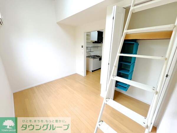 その他室内・内装(★別角度からの洋室風景です★)