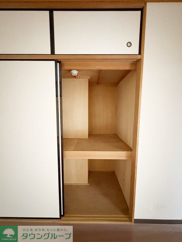 収納(同建物別号室参考写真)