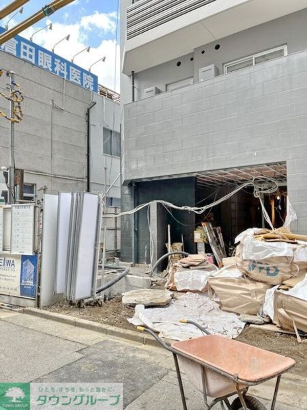 エントランス(★お部屋探しは株式会社タウンハウジング東京まで★)