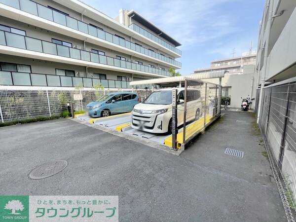 駐車場(駐車場)