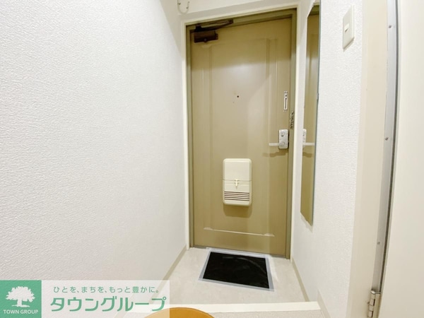 玄関(別部屋参考写真です)