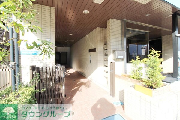 エントランス(エントランス)