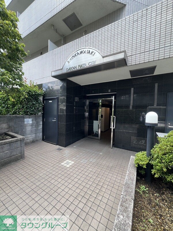 エントランス(エントランス)