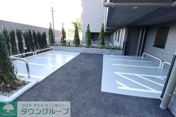 駐車場(庭)