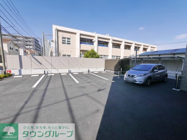 駐車場(駐車場)