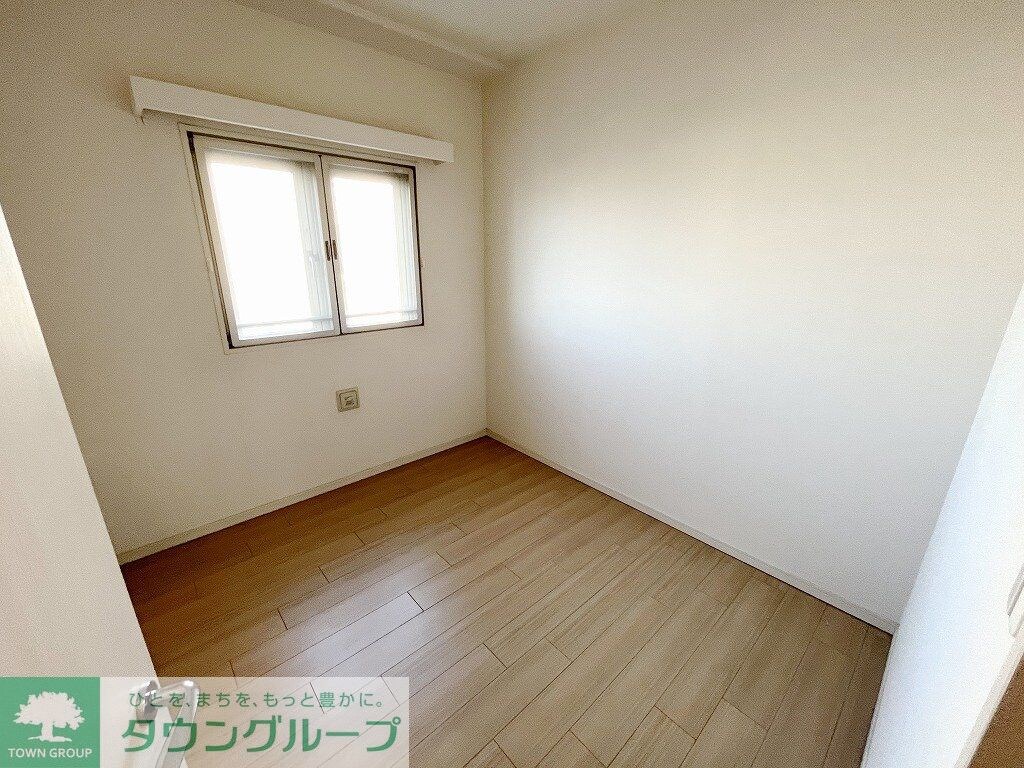 物件内観写真4　(居室)