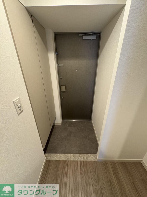 玄関(リビング/居室)