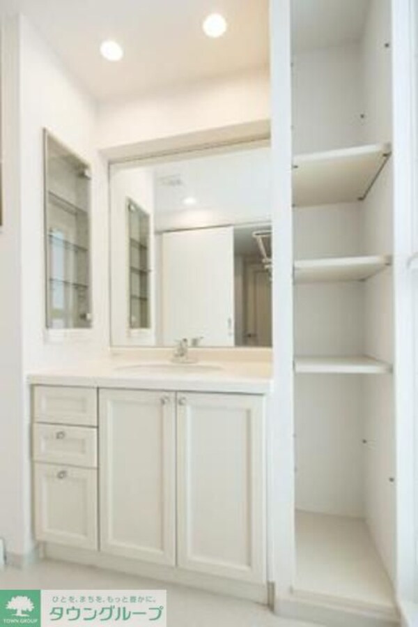 洗面(※写真は同タイプ住戸です。)