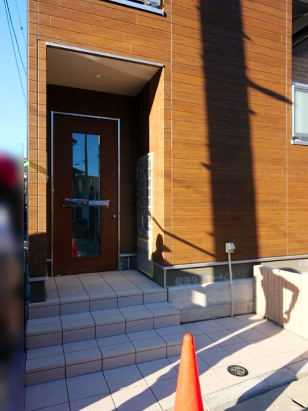 エントランス(★お部屋探しはタウンハウジング稲田堤店まで★)