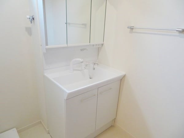 洗面(★お部屋探しはタウンハウジング稲田堤店まで★)