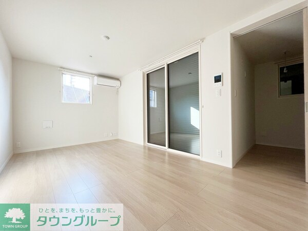 リビング・居室(★お部屋探しはタウンハウジング稲田堤店まで★)