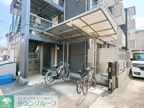 駐車場(★お部屋探しはタウンハウジング稲田堤店まで★)