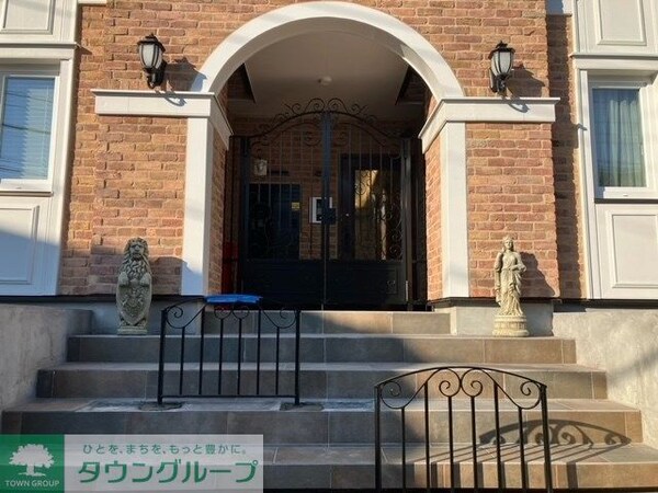 エントランス(★お部屋探しは、タウンハウジング多摩センター店へ★)