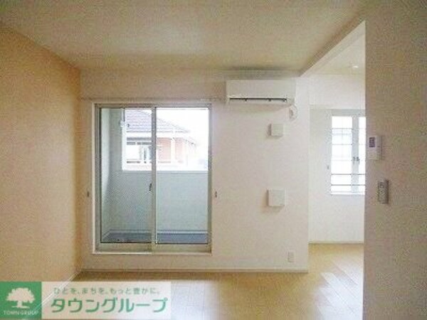 リビング・居室(★お部屋探しはタウンハウジング稲田堤店まで★)