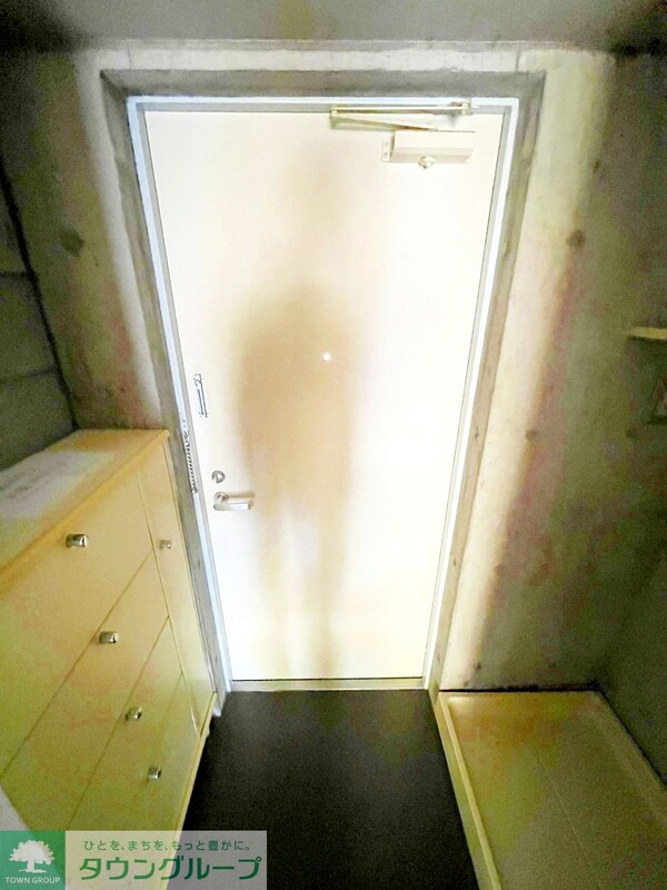 玄関(★お部屋探しはタウンハウジング稲田堤店まで★)