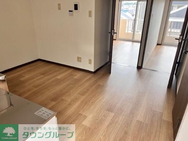 リビング・居室(★お部屋探しはタウンハウジング稲田堤店まで★)