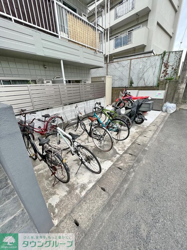 駐車場(★お部屋探しはタウンハウジング稲田堤店まで★)