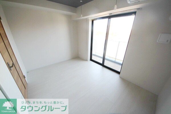 リビング・居室(★お部屋探しはタウンハウジング稲田堤店まで★)