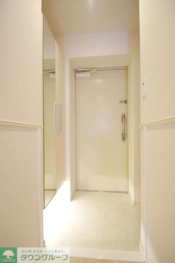 玄関(★お部屋探しはタウンハウジング稲田堤店まで★)