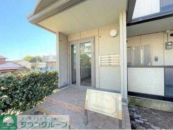 エントランス(★お部屋探しはタウンハウジング稲田堤店まで★)