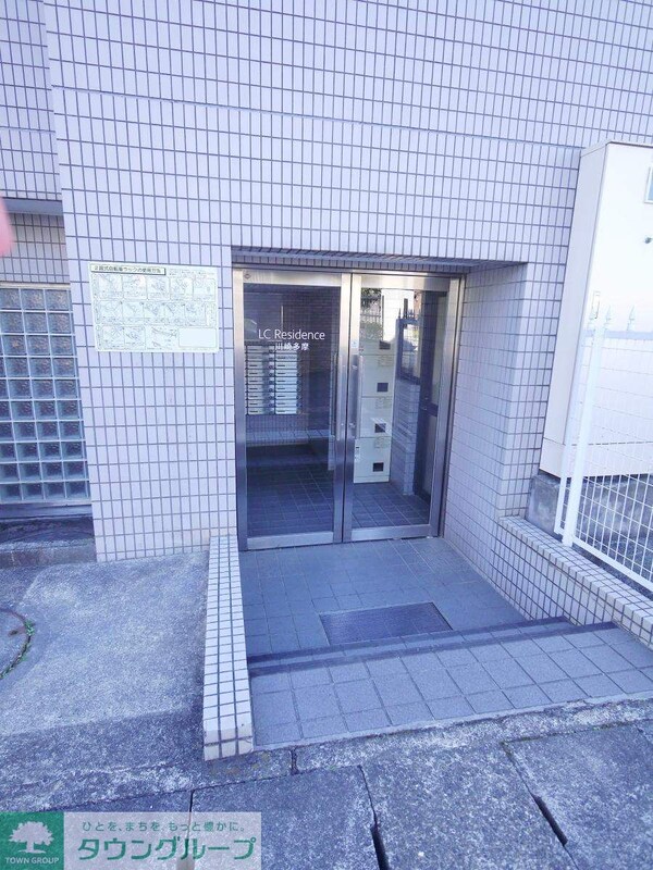 エントランス(エントランス)