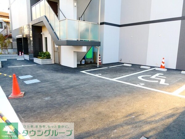 駐車場(駐車場)