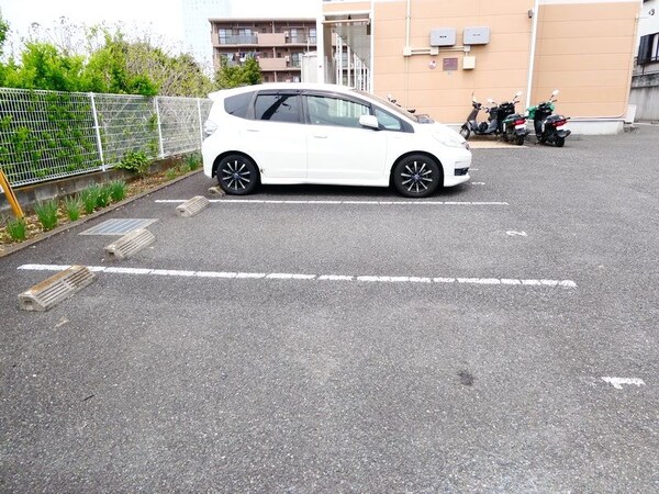 駐車場(駐車場)