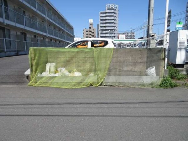 共有部分(ゴミ置場)