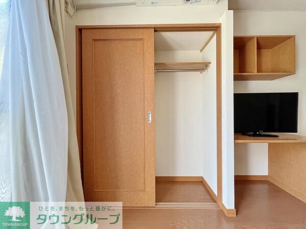 収納(同じタイプの別部屋写真です。)
